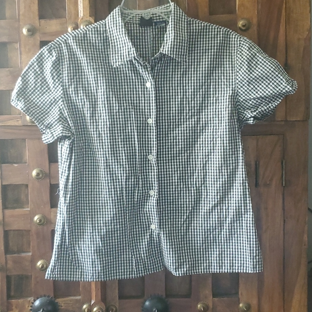 GAP checkered button down